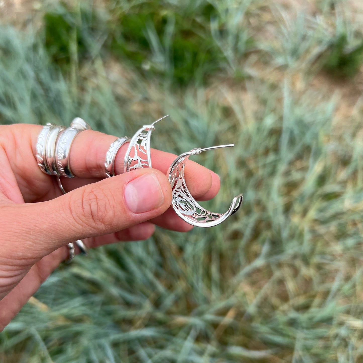 "Delicate bloom" hoop earrings