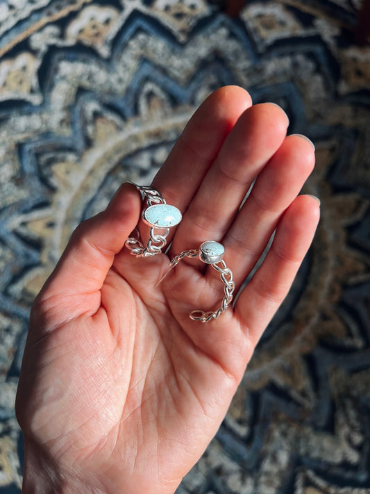 Curbchain turqouise hoop earrings